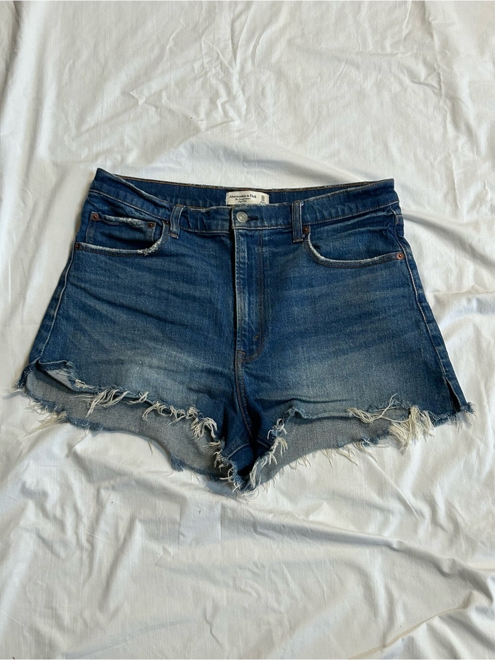 Abercrombie & Fitch High Rise The Cutoff Distressed Denim Jean Shorts Size 10